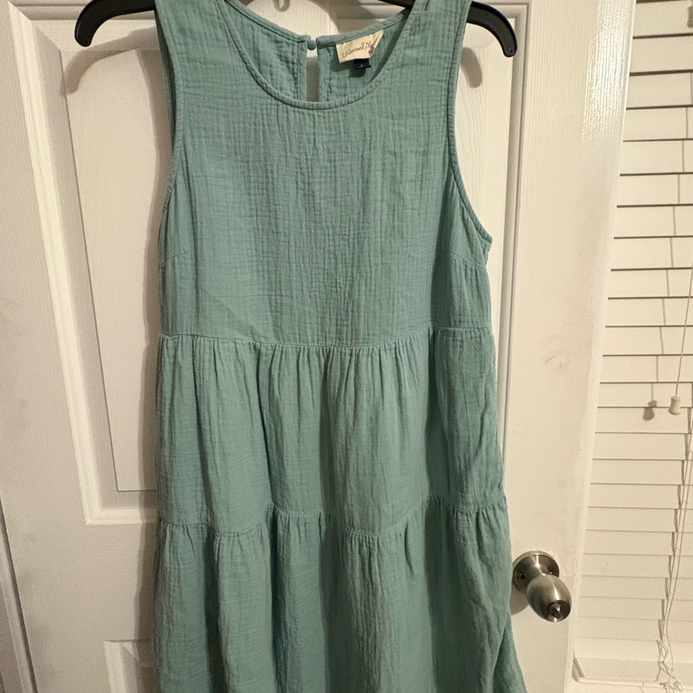 Universal Thread Aqua Sleeveless Blouse, Size Small - Picture 1 of 5